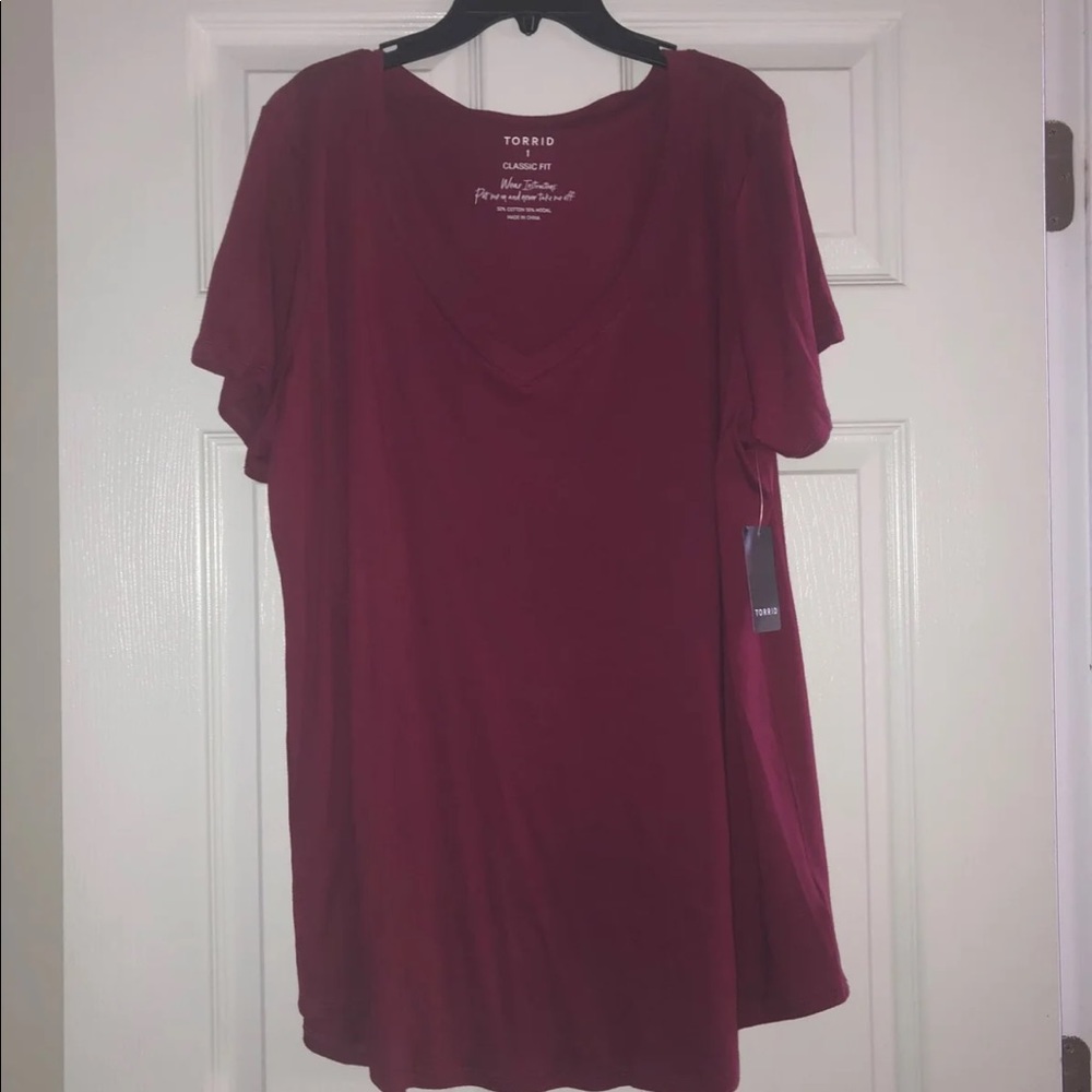 NWT Torrid Ladies T Shirt